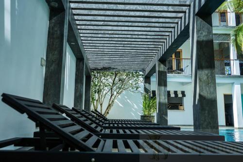 Temptation – Hikkaduwa, CO