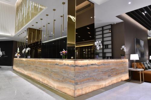 JUFFAIR BOULEVARD HOTEL & SUITES