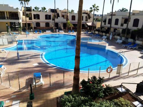 Apartment with large relax terrace and top equipment 4