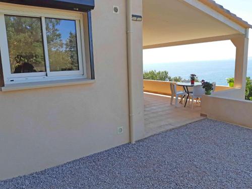 Soleil Topaze - 68 m2 - Terrasse - Jardinet - Transats - Vue mer panoramique sur toute la baie
