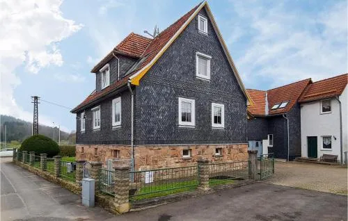 2 Bedroom Amazing Apartment In Suhl in Suhl, Deutschland