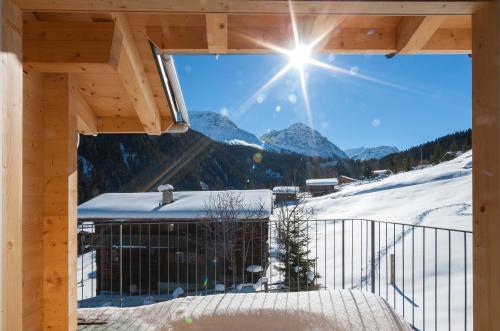 Modern and cozy mountain apt in Litzirüti with a view - Apartment - Langwies