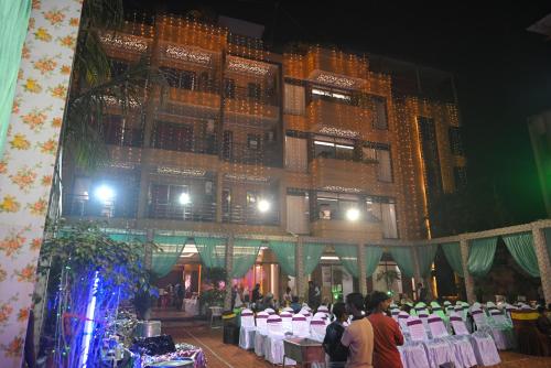 JJK Rukmini Vilas Hotel & Banquet