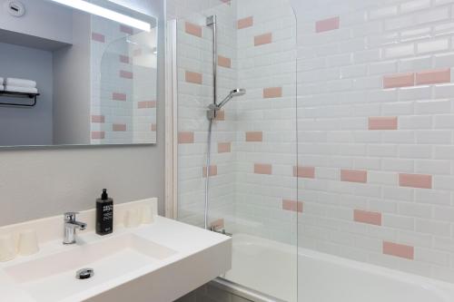 Ibis Styles Toulouse Centre Canal du Midi - image 3