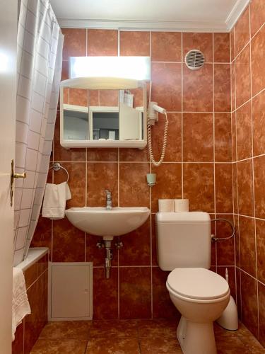 Hotel Balzac - image 10