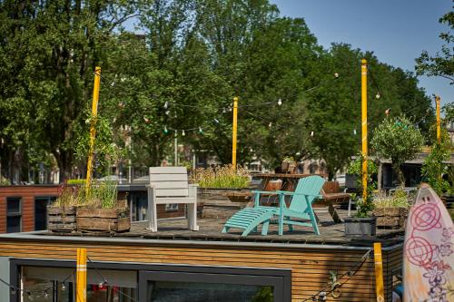 The Amsterdam Houseboat Family - de Pijp, Amsterdam