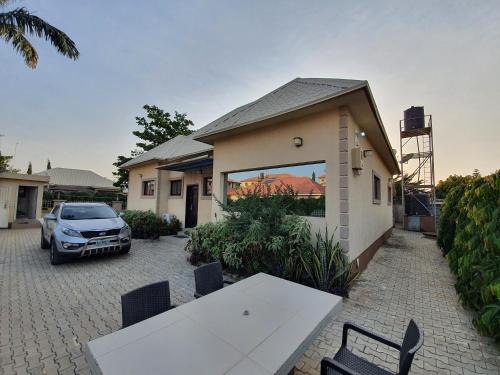Apo-Dutse Villa - 24h Electricty, Water, Wifi and Security