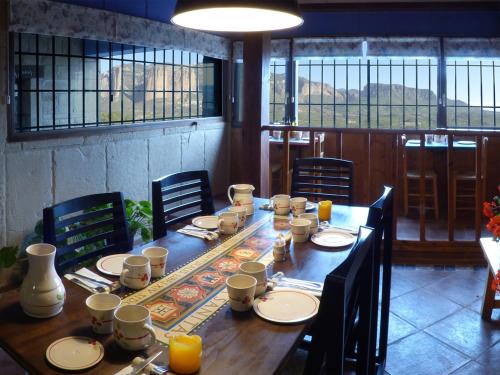 Koplietošanas atpūtas telpa ar TV, Hotel rural reina Berta in Murillo de Gállego