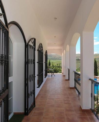 Spacious Villa with Exceptional Views in Malaga