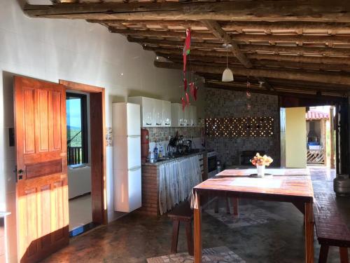Kitchen, Sitio Lourenco Marques Serra do Cipo MG in Jaboticatubas