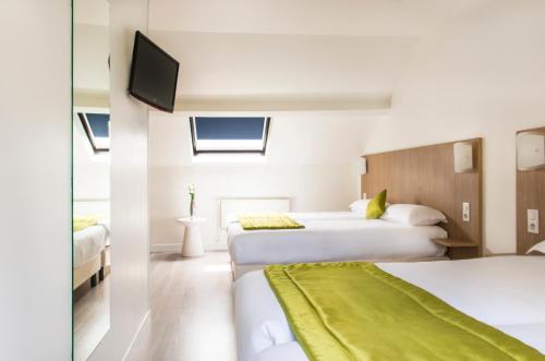 Hotel Bel Oranger Paris Room Type - Family Room