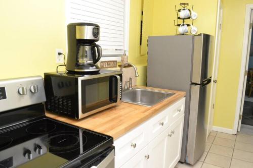 Spacious 1 bedroom apartment with outdoor space