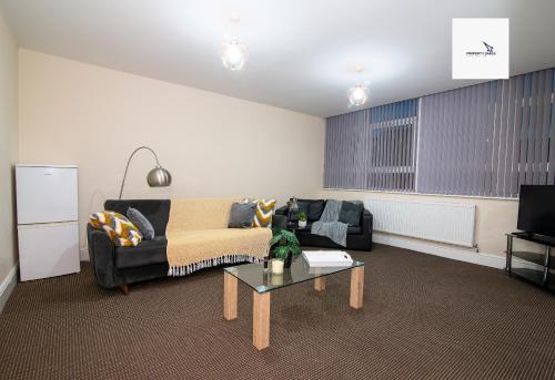 Picture of 5Blythe House Apartments Brierley Hill