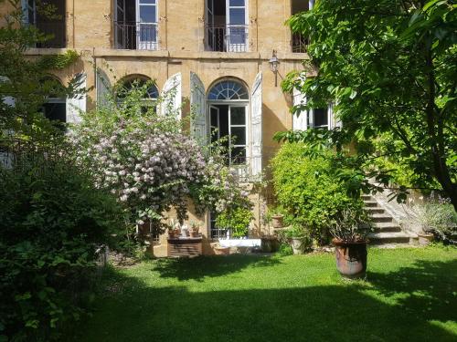Bed and Breakfast Jardin de Marie - Chambre d'hôtes - Aix-en-Provence