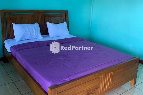 . HQA INN 101 near RSUD Ruteng RedPartner