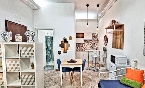 Zanzi 's Apartments 1