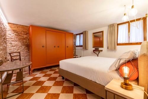 Apartment with Terrace image 10