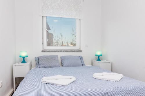 MARINA VIEW APARTMENT