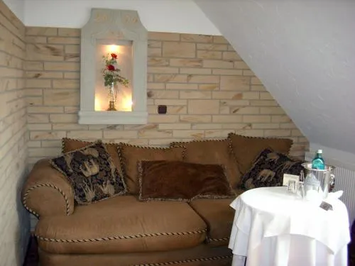 Elegant-Hotel "Zur Burg" in Posterstein, Deutschland