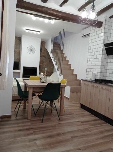  Casa el naranjo de José La Erilla in Hinojares