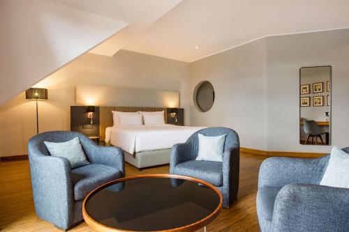 1 queen bed