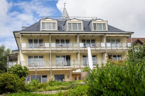 Vegan Health Hotel Sonnenberg in Schwellbrunn, Schweiz
