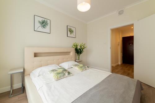 Platinum Towers Central Apartments - image 5