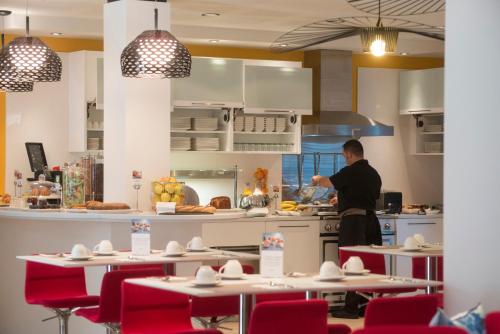 Mercure Nice Centre Grimaldi - image 12