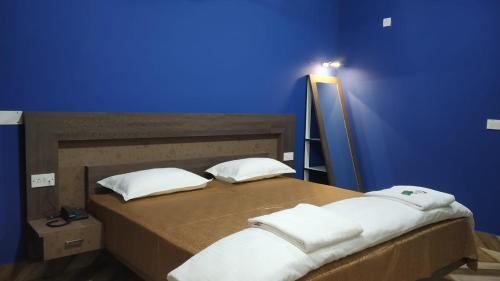 HOTEL SHREESH (NEIL)