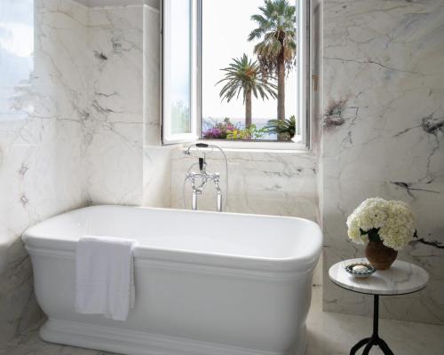 Executive Suite Plunge Pool, Sea-View