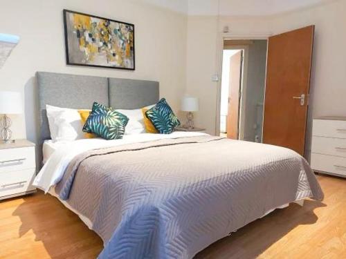 York Street Apartment gîte à louer Twickenham Railway Station