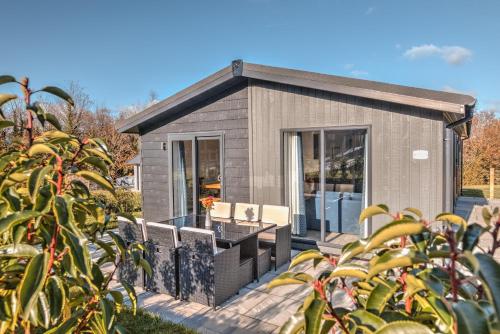 No 33 Buttercup Lodge with hot tub gîte à louer Broadwoodwidger