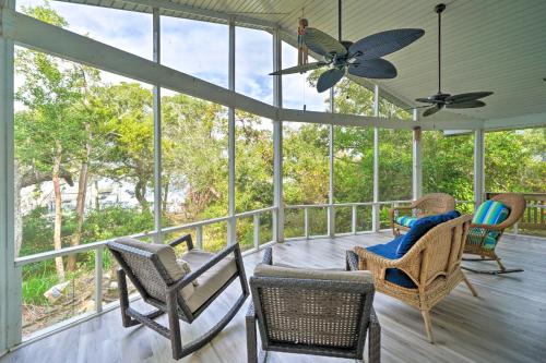 Reel Blessed Topsail Beach Home with Dock on Sound - Surf City
