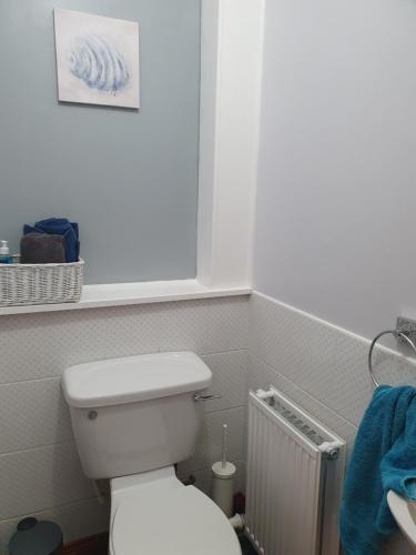 Bathroom, The Granary at Tinto Retreats, Biggar is a gorgeous 3 bedroom Stone cottage in Clydesdale East