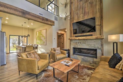 Modern Townhome with Rooftop Deck and Hot Tub! - Red Lodge Mountain