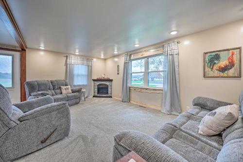 Rise and Shine Farm in Goshen with BBQ and Fire Pit! - image 9
