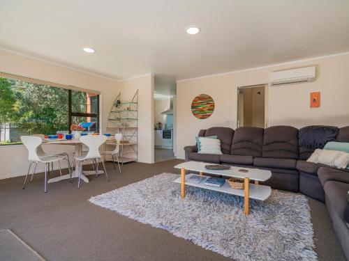 淋浴間, Family Escape - Pauanui Holiday Home in 帕瓦努伊