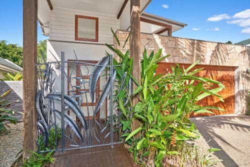 Bird of Paradise Holiday Home Palm Cove