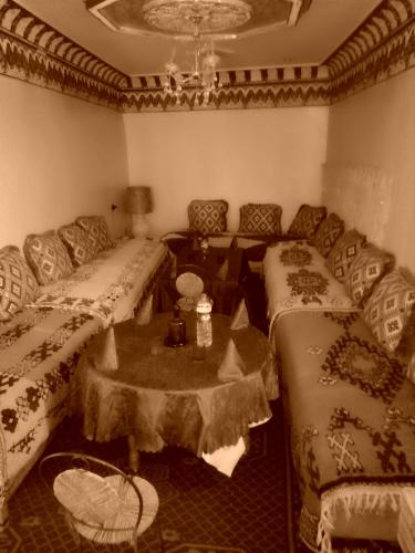 Restaurant, Gte Tawada - Haut-atlas - Chambre pour 2 Personnes in Agouti