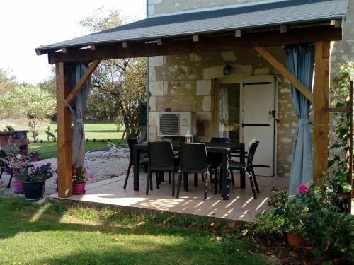 Maison Saint-Aigny 4 pièces 6 personnes - FR-1-591-98 - image 3