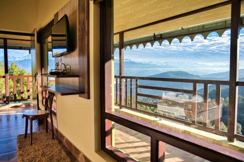 ทัศนียภาพ, ฮิมาลายาดาร์ชานรีสอร์ท (Himalaya Darshan Resort) in เคาซานิ