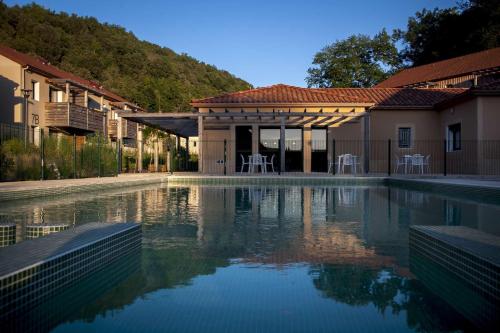 Vacancéole - Résidence Le Clos du Rocher - image 9