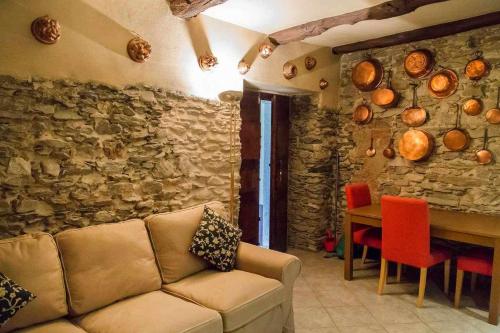 Létesítmények, Domus Cusiana complesso vista lago e piscina in Miasino