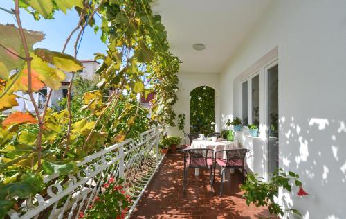 Apartments Nina - image 6