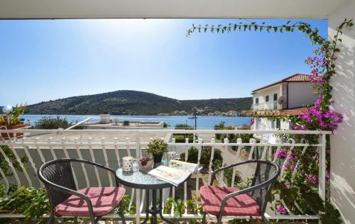 Apartments Nina - image 2