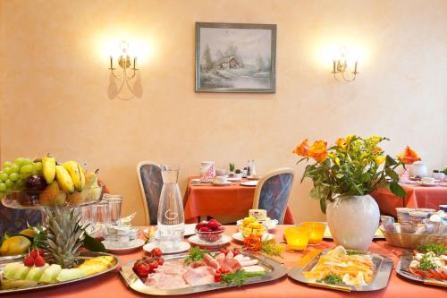 طعام و مشروبات, Engelhard Das Landhotel Garni in Kirchheim am Ries