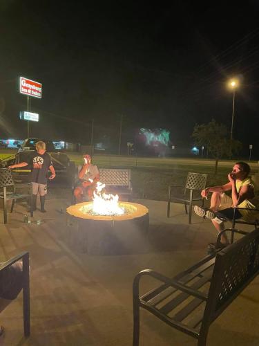 Gettysburg Inn and Suites in Harrold