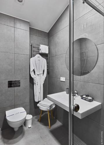 Wine&Pillow Hotel by Frapolli - image 10