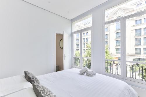 126 - Urban Amazing 3BR Montorgueil - image 12