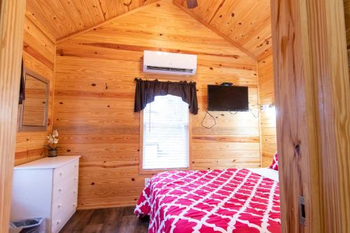 Hocking Cottage - image 12